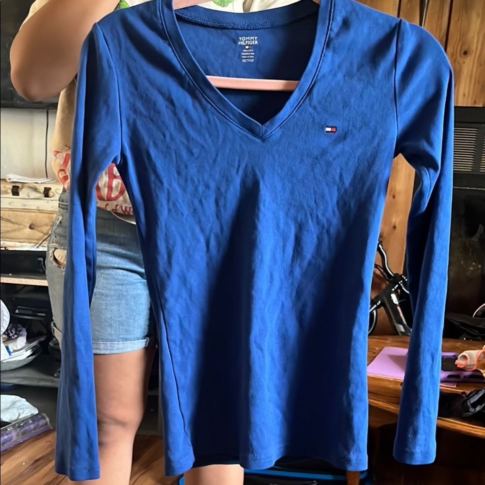 Tommy Hilfiger Blue Fitted Long Sleeve T-Shirt